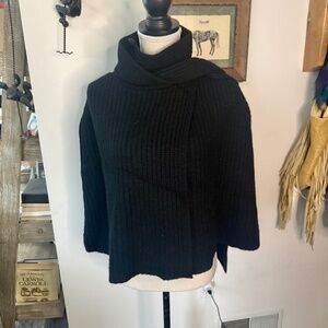 INHABIT CASHMERE Black Chunky Knit Button Scarf Cape M/L